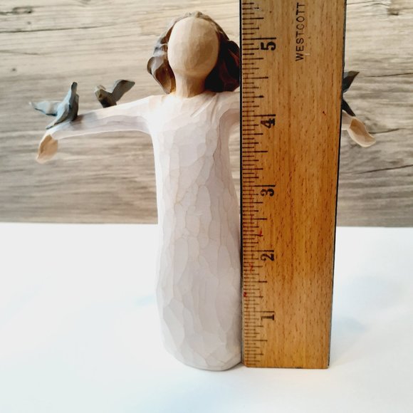 Willow Tree Figurine Happiness Girl w/ Birds Demdaco 2004 Susan Lordi - Picture 4 of 8